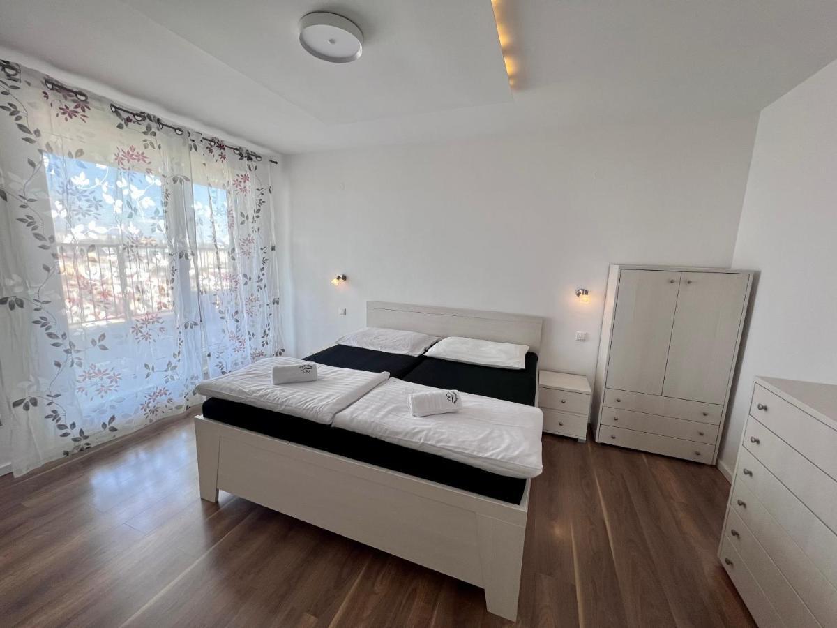 Monte Amnis Kosice Apartment Ngoại thất bức ảnh