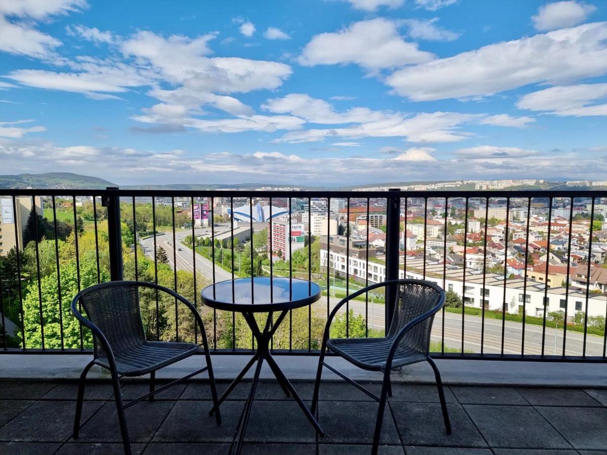Monte Amnis Kosice Apartment Ngoại thất bức ảnh